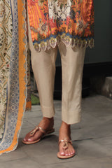UAE-3 Piece Printed Lawn Suit with Printed Lawn Dupatta and Lace