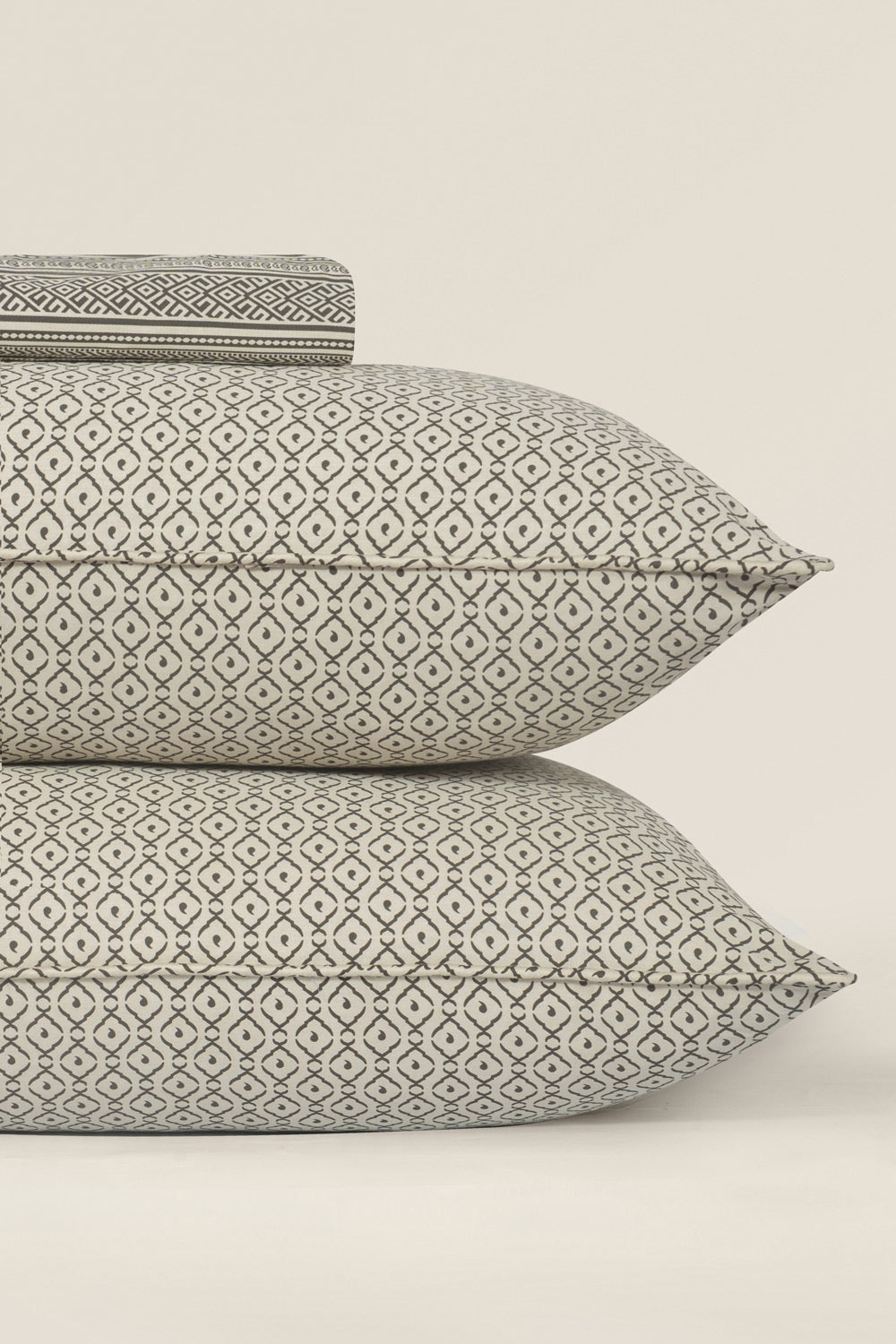 UAE-Slate T-200 Bed Sheet Set