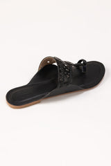 UAE-Black Kolhapuri IWE-KLP24-26