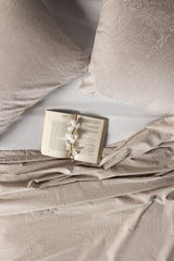 UAE-Cinder Jacquard Throw