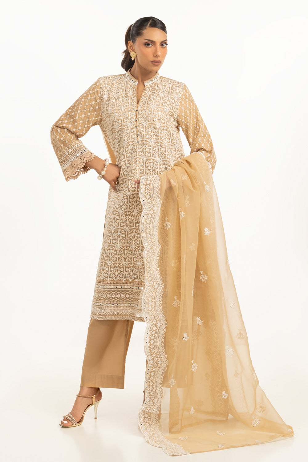 UAE-3PC Organza Embroidered Suit IUSTKSD-809