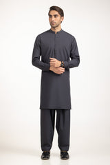 UAE-Styling Suits