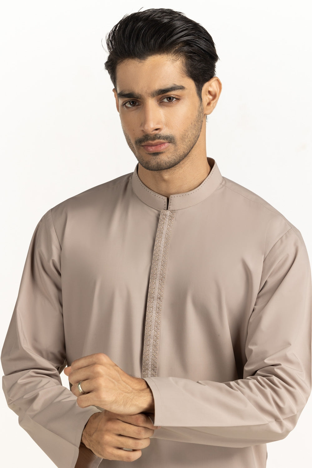 UAE-Regular Fit Styling Suits KP-EMB25-002