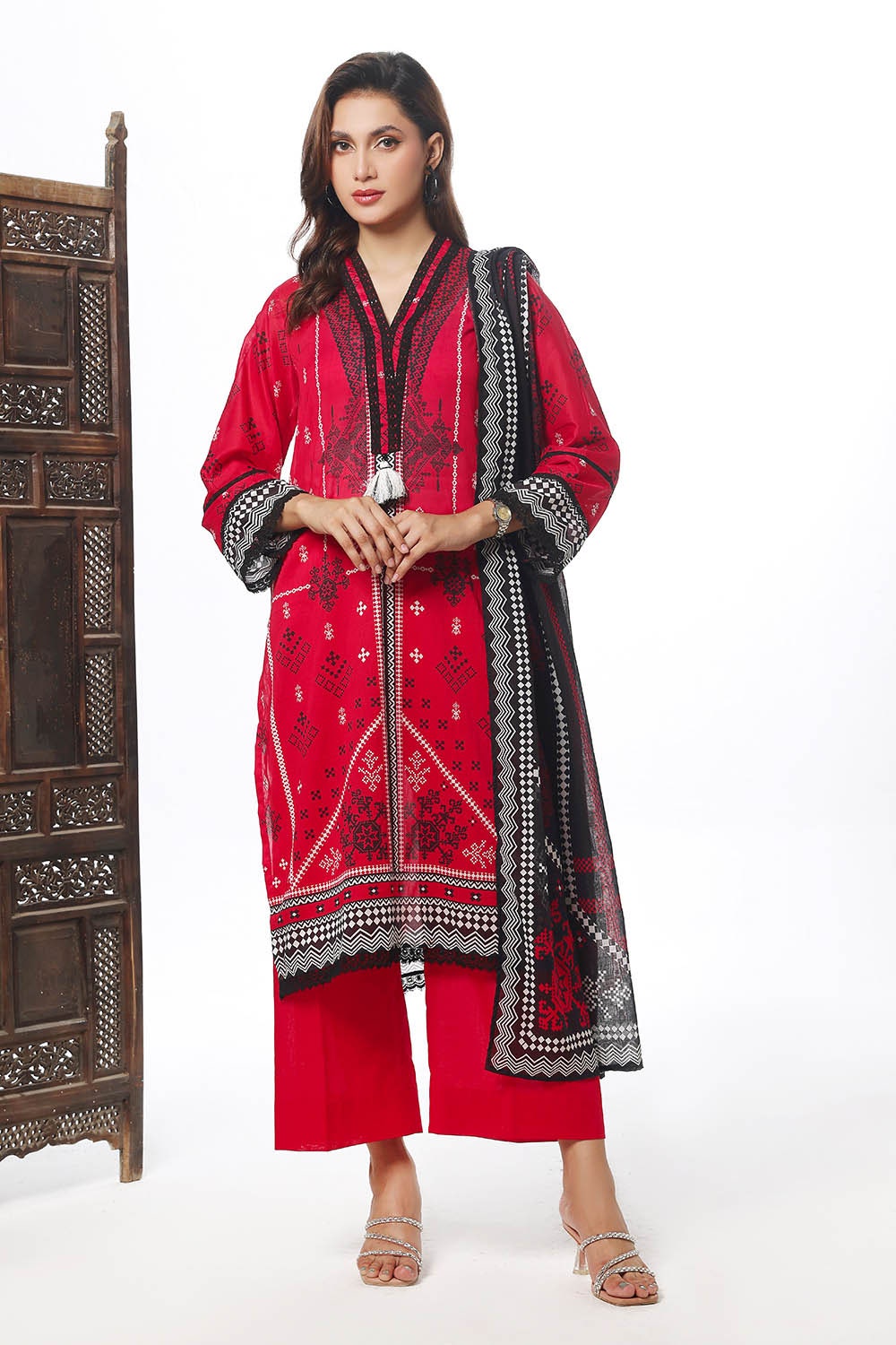 UAE -3 Piece Unstitched Printed Lawn Suit CLP-52073