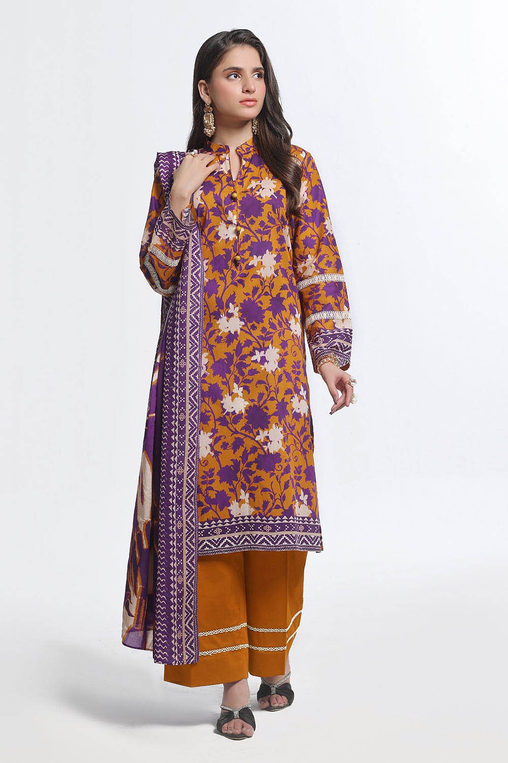 UAE -3 Piece Unstitched Printed Lawn Suit CLP-52086