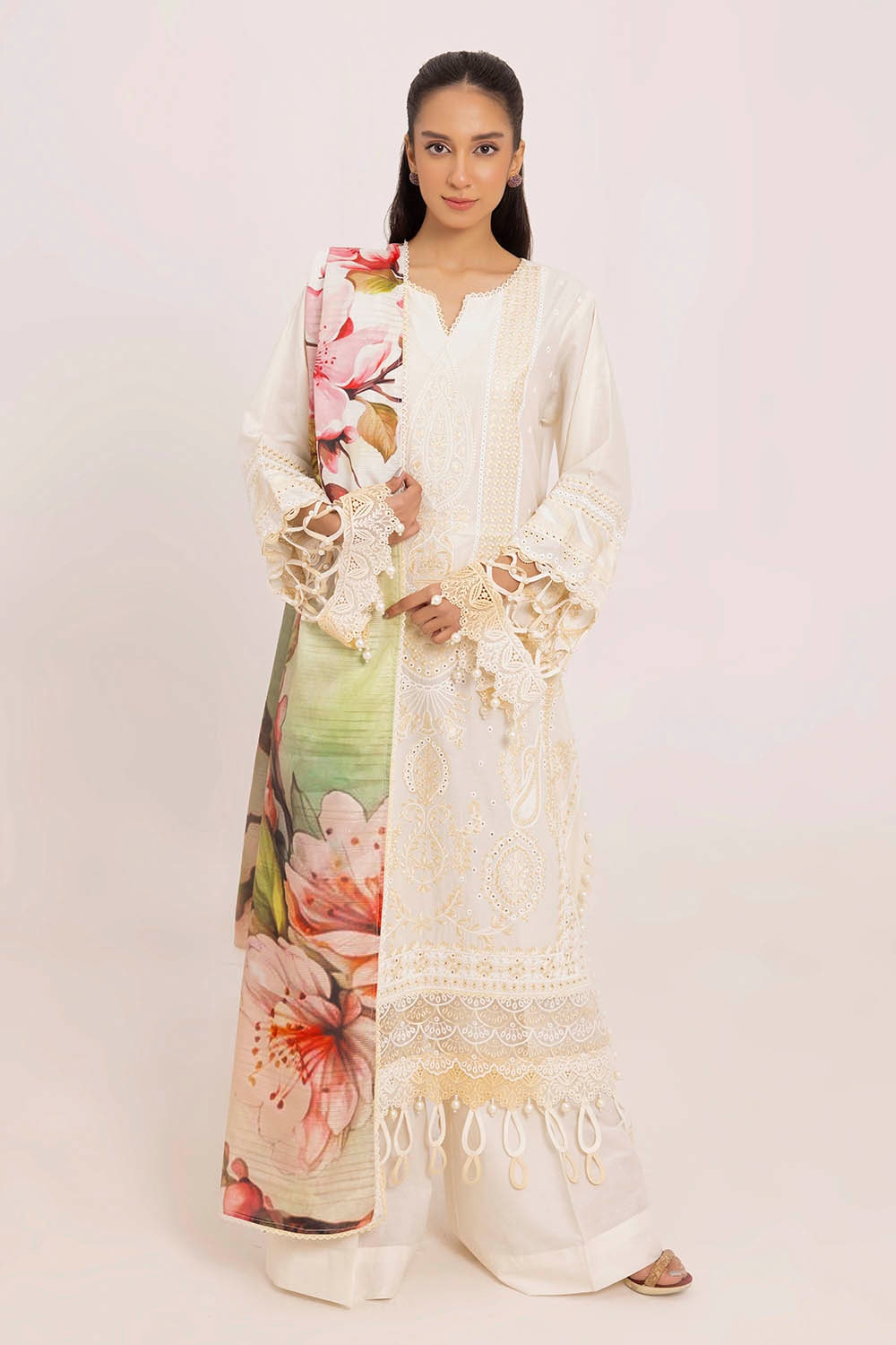 UAE -3 Piece Unstitched Embroidered Lawn Suit with Printed Tissue Silk Dupatta SSM-52005