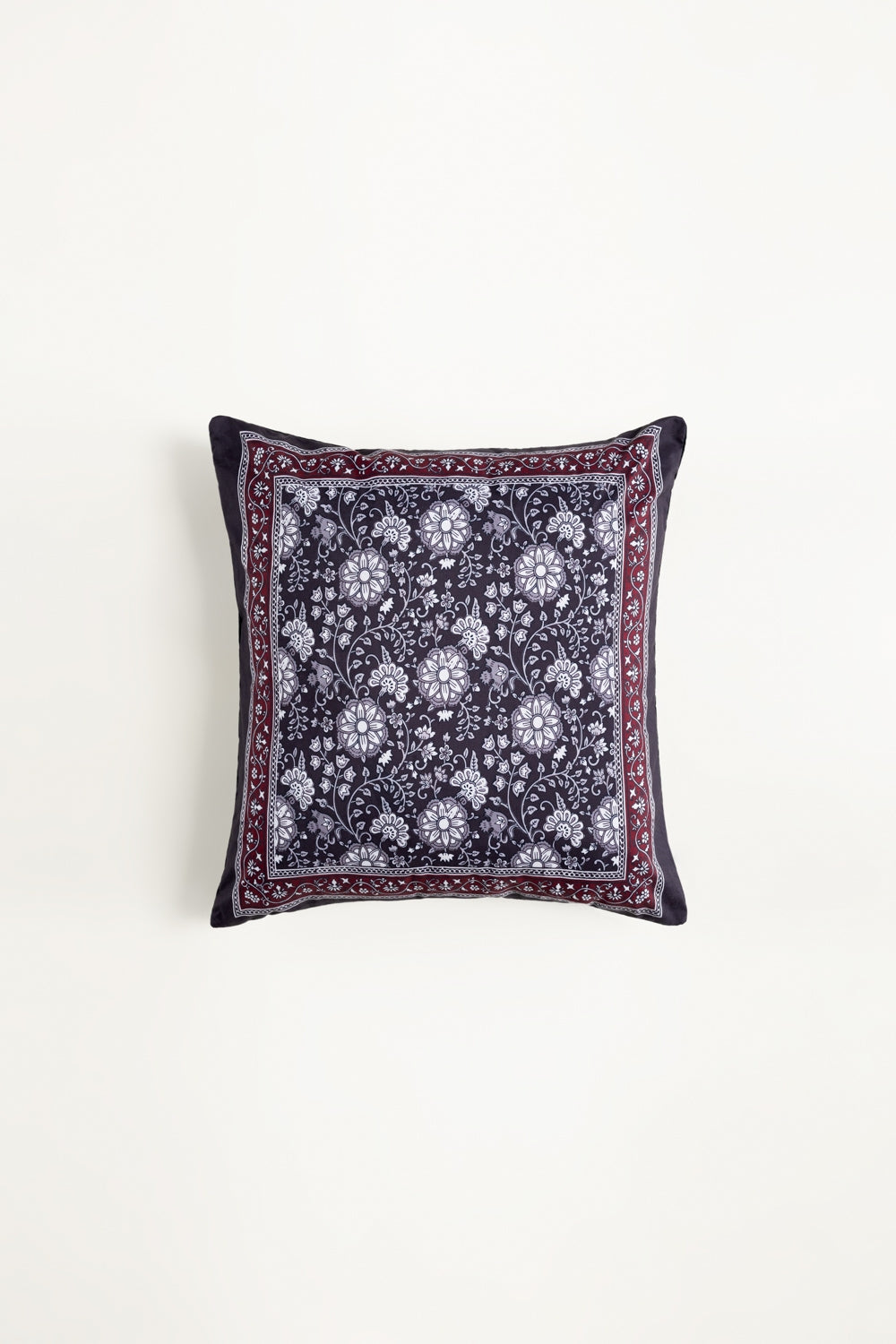 UAE-SS25-DGC -003 Digital Printed Cushion Cover