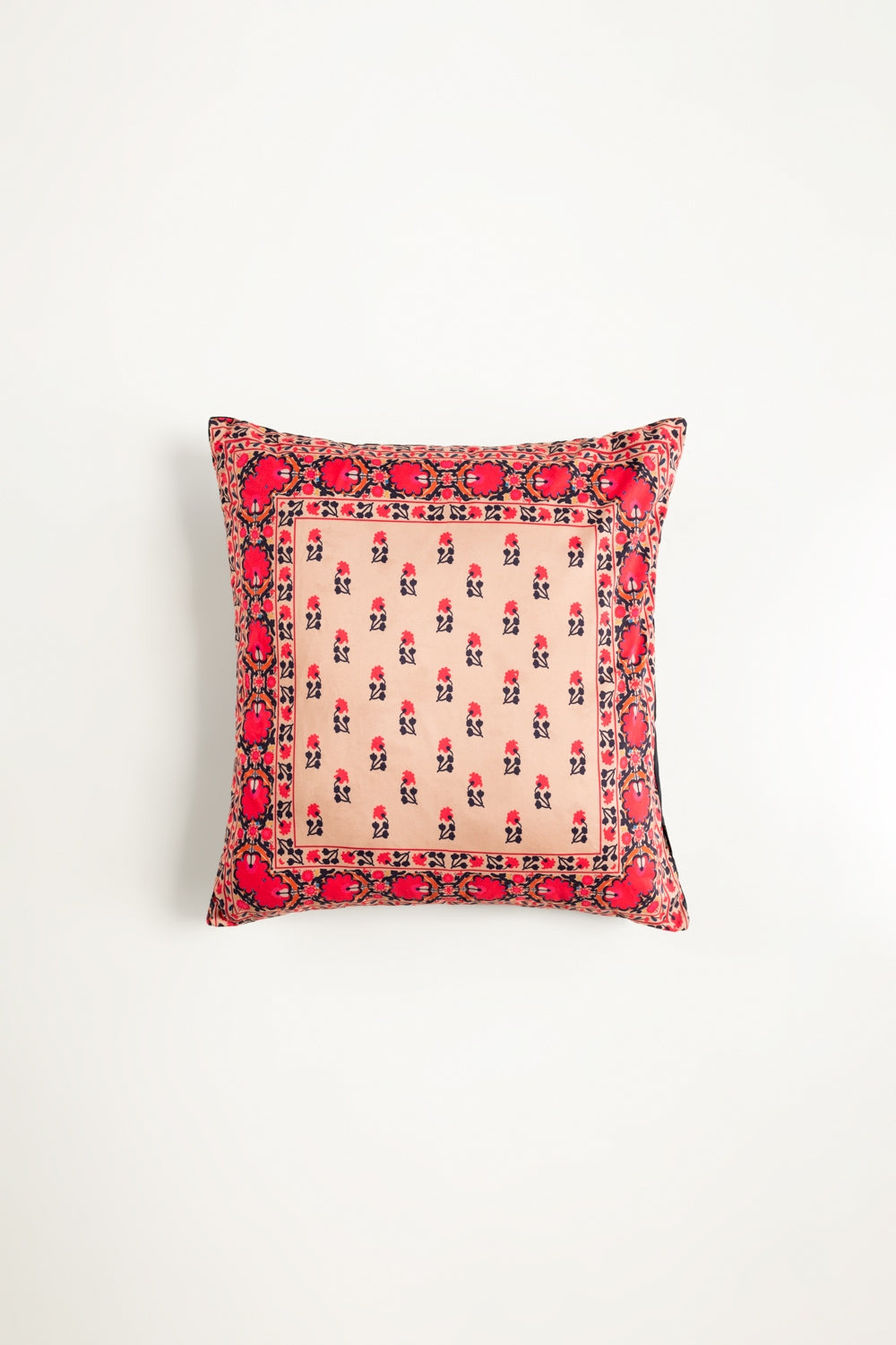 UAE-SS25-DGC -010 Digital Printed Cushion Cover