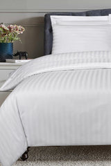 UAE -White Stripe Satin T-250 Quilt Cover Set 22B