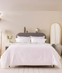UAE -White T-600 Quilt Cover Set