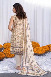 UAE -3PC Lawn Printed Unstitched Suit CL-32516