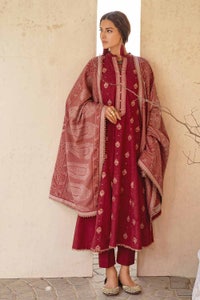 UAE -3PC Embroidered Khaddar Unstitched Suit with Jacquard Dupatta MJ-32073