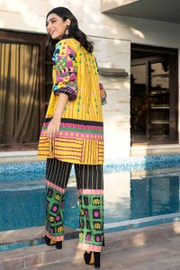 UAE -2PC Printed Lawn Unstitched Suit TL-32069