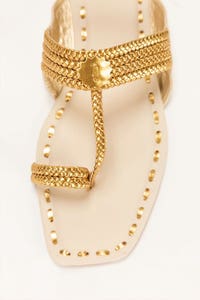 UAE -Golden Kolhapuri IDFT-SS22-20