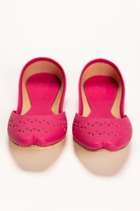 UAE -Pink Khussa IDFT-SS22-29