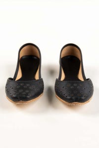 UAE -Black Khussa IDFT-SS22-29