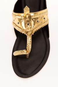 UAE -Golden Kolhapuri IDFT-SS22-25