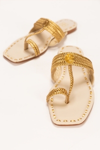 UAE -Women Golden Kolhapuri IDFT-SS22-20