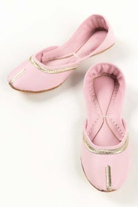 UAE -Women Pink Khussa IDFT-AW22-50