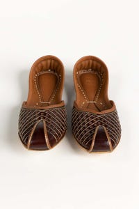 UAE -Brown Khussa IDFT-AW22-52