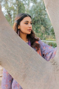 UAE -3PC Lawn Printed Unstitched Suit CL-32325 B