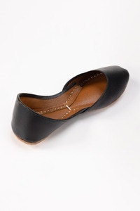 UAE -Black Khussa IWE-KHS24-003