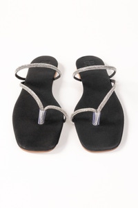 UAE-Black Slipper IWW-SLP24-023