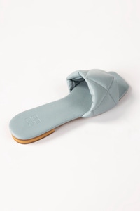 UAE -Blue Slipper IWW-SLP24-013