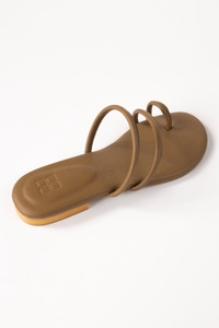 UAE -Olive Slipper IWW-SLP24-017