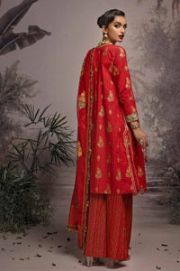 UAE -3PC Embroidered Gold and Lacquer Printed Lawn Suit with Cotton Net Dupatta CN-32026