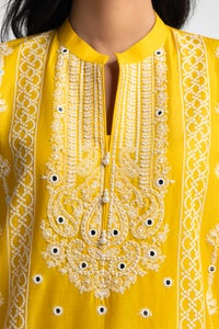 UAE-3PC Lawn Embroidered Suit IUSTKSD-569