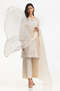 UAE-3PC Lawn Embroidered Suit IUSTKSD-570