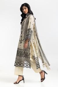 UAE-3PC Lawn Embroidered Suit IUSTKSD-581