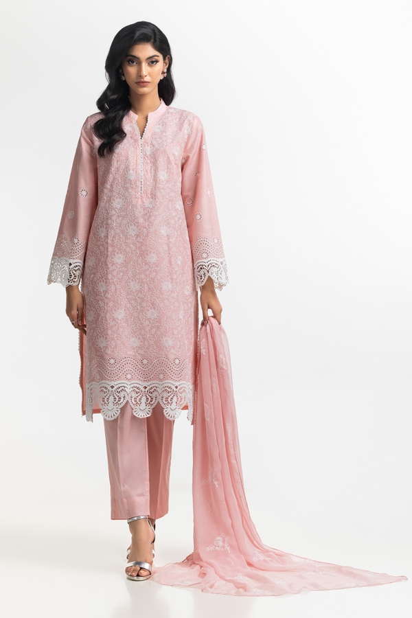 UAE-3PC Lawn Embroidered Suit IUSTKSD-593