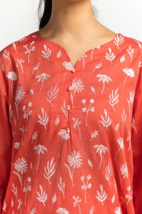 UAE-3PC Lawn Embroidered Suit IUSTKSD-388