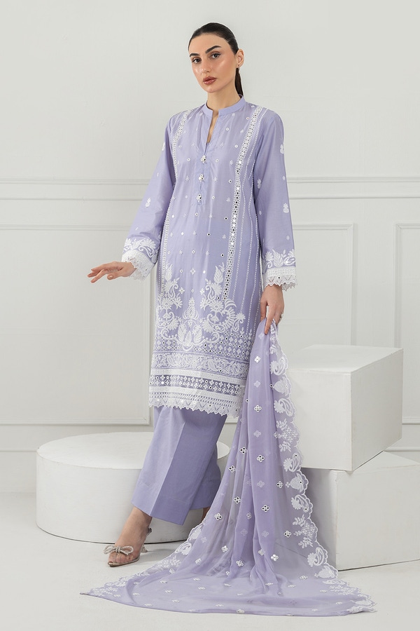 UAE-3PC Lawn Embroidered Suit IUSTKSD-562