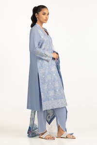 UAE-3PC Lawn Embroidered Suit IUSTKSD-700