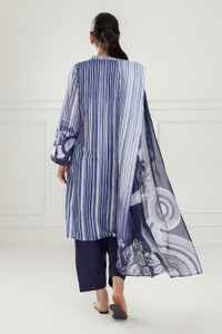 UAE-3PC Lawn Lacquer Printed Suit IUSTKSD-505