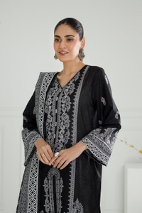 UAE-3PC Lawn Printed Suit IUSTKSD-488