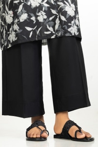 UAE-3PC Lawn Printed Suit IUSTKSD-517