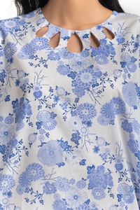 UAE-3PC Lawn Printed Embroidered Suit IUSTKSD-495