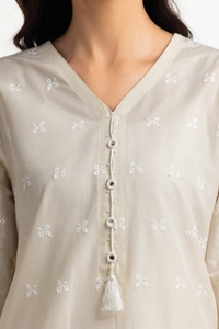 UAE-3PC Lawn Schiffli Embroidered Suit IUSTKSD-552