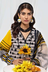 UAE -3PC Lawn Printed Unstitched Suit CL-32455
