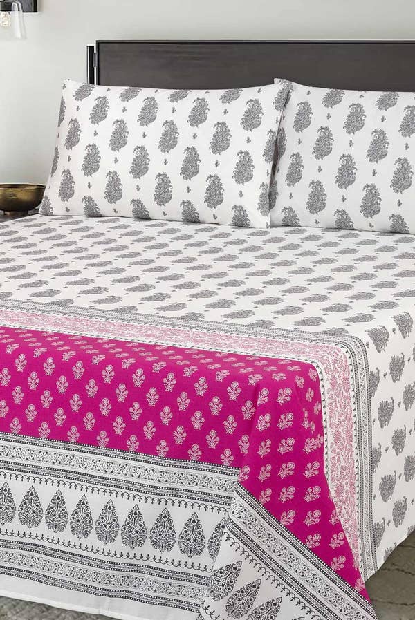 UAE -AW22-028 Bed Sheet Set