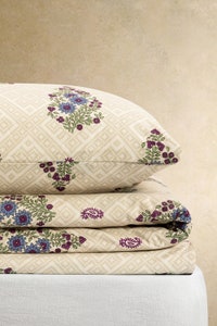 UAE -AW22-056 Bed Sheet Set