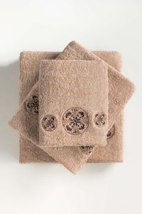 UAE -Beige 3 Pc Combed Embroidered Towel Set