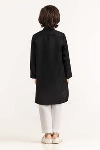 UAE -Black Embroidered Kurta KR-KEMB22-022