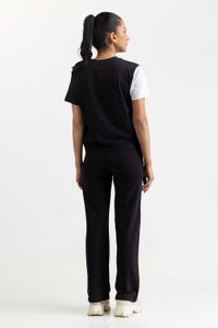 UAE -Black Knit T-Shirt 231-213-019
