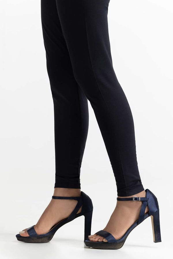 UAE -Black Knit Trouser 231-220-001 A
