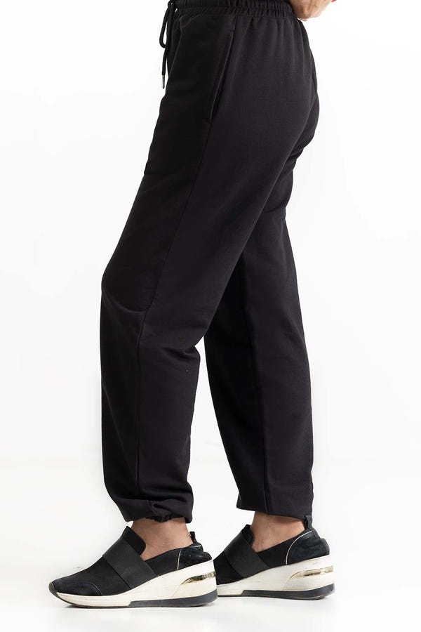 UAE -Black Knit Trouser 231-220-003 A